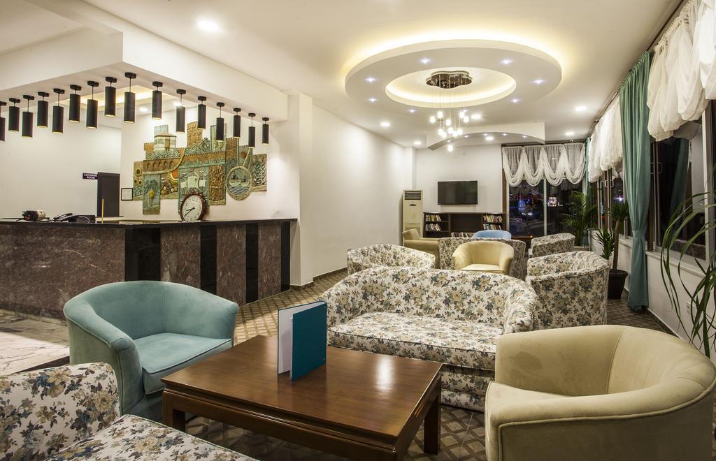 Parador Suite Hotel Alanya Esterno foto
